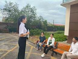 一群小孩正在玩耍AI 生成的内容可能不正确。